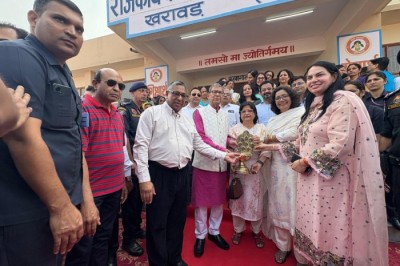 Met Hon’ble Haryana Governor Prof. Ashim Kumar Ghosh at Government Girls Senior Secondary School, Kharawar.